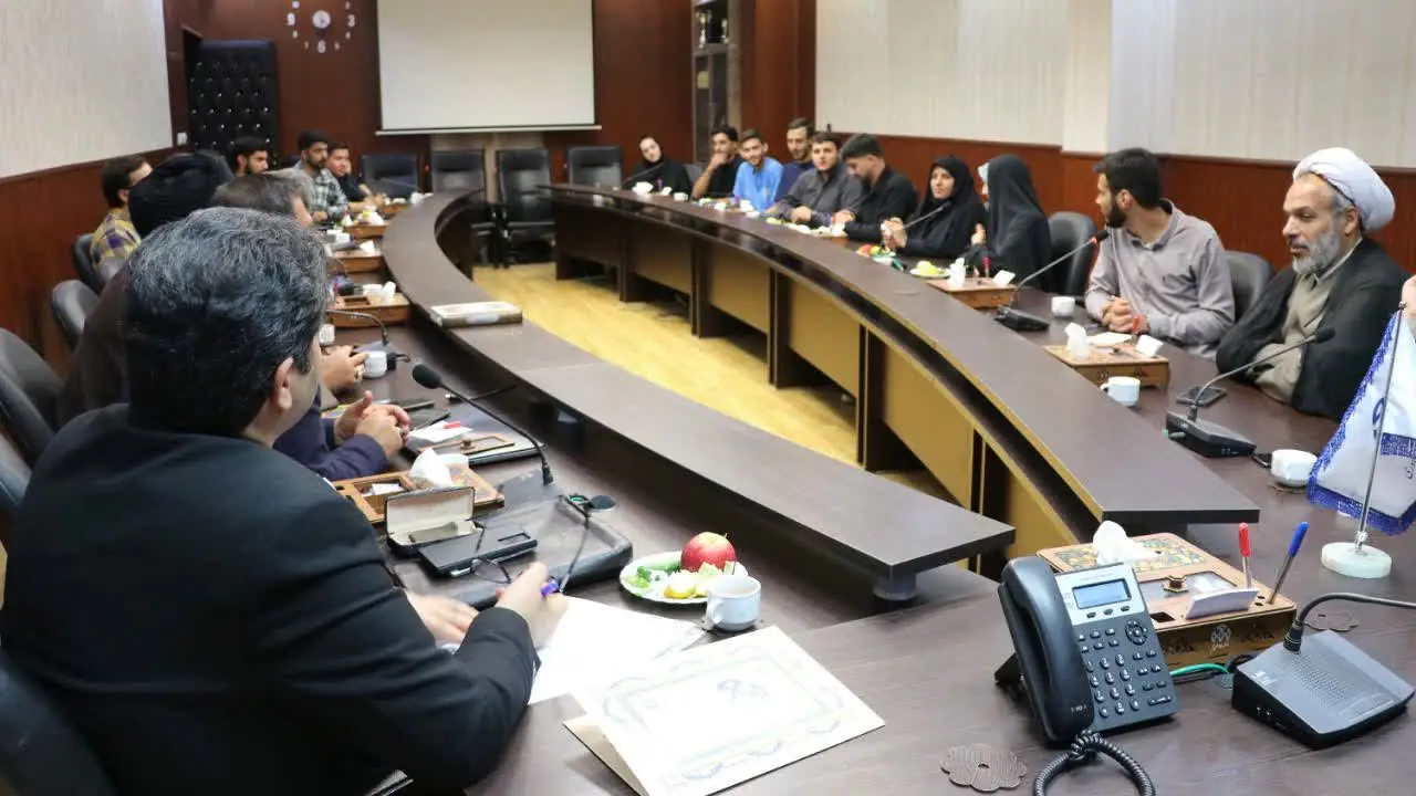 Meeting between the Student Affairs Organization official and QUT officials