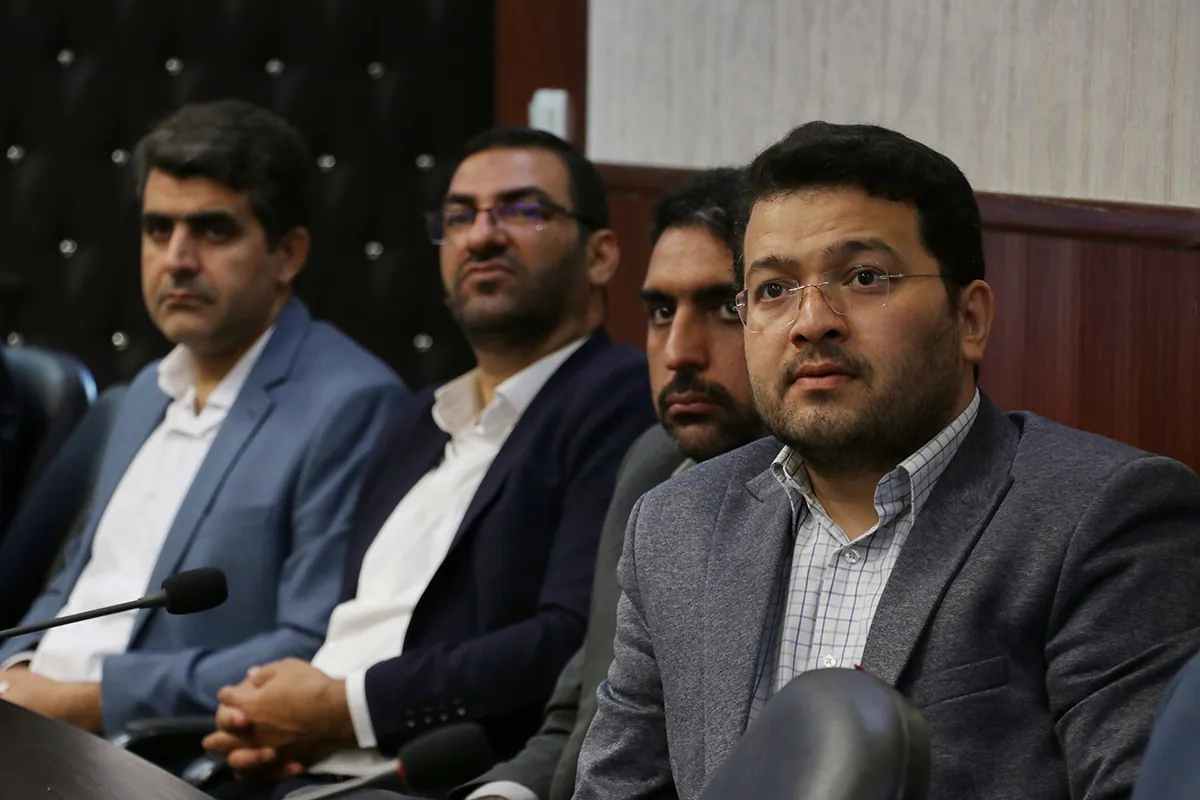 تصویر پایانی بازدید معاون آموزشی وزارت علوم