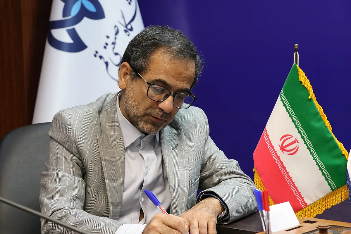 تصویر بازدید از دانشگاه صنعتی قم