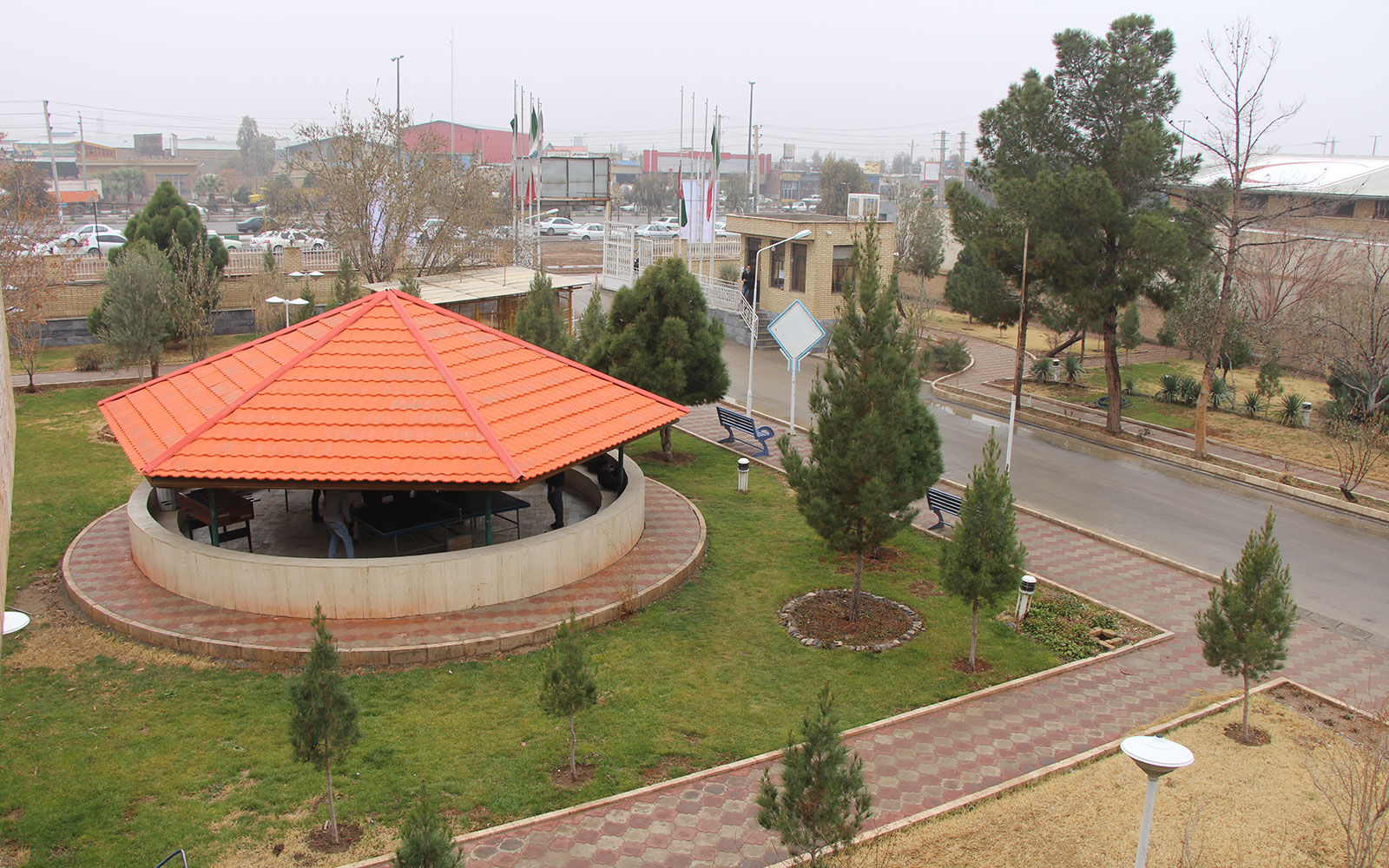 Qom University of Technology