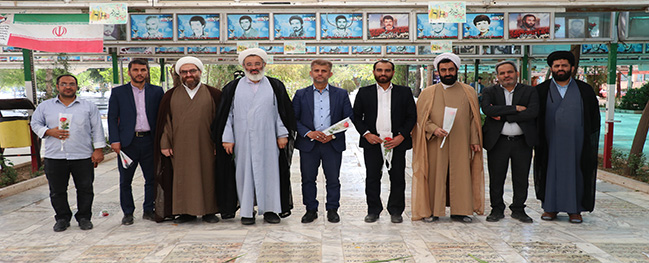 The scholars of Qom Industrial University renewed their allegiance with the Imam and the martyrs.